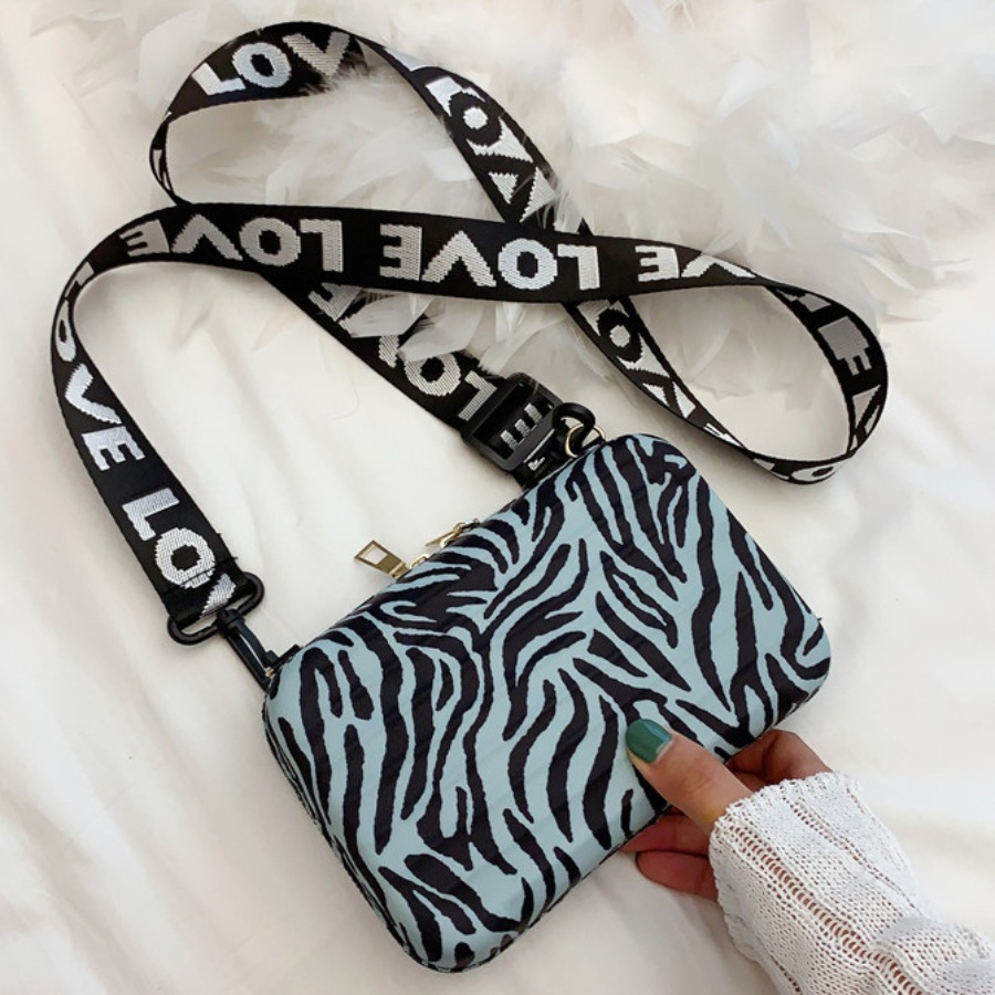 

lovely Street Striped Print Blue Crossbody Bag