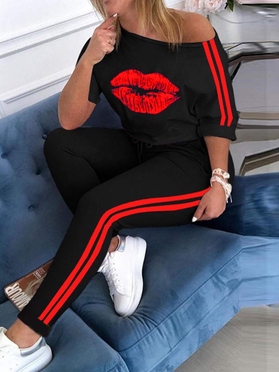 

lovely Sportswear Lip Print Patchwork Red Plus Size Two-piece Pants Set