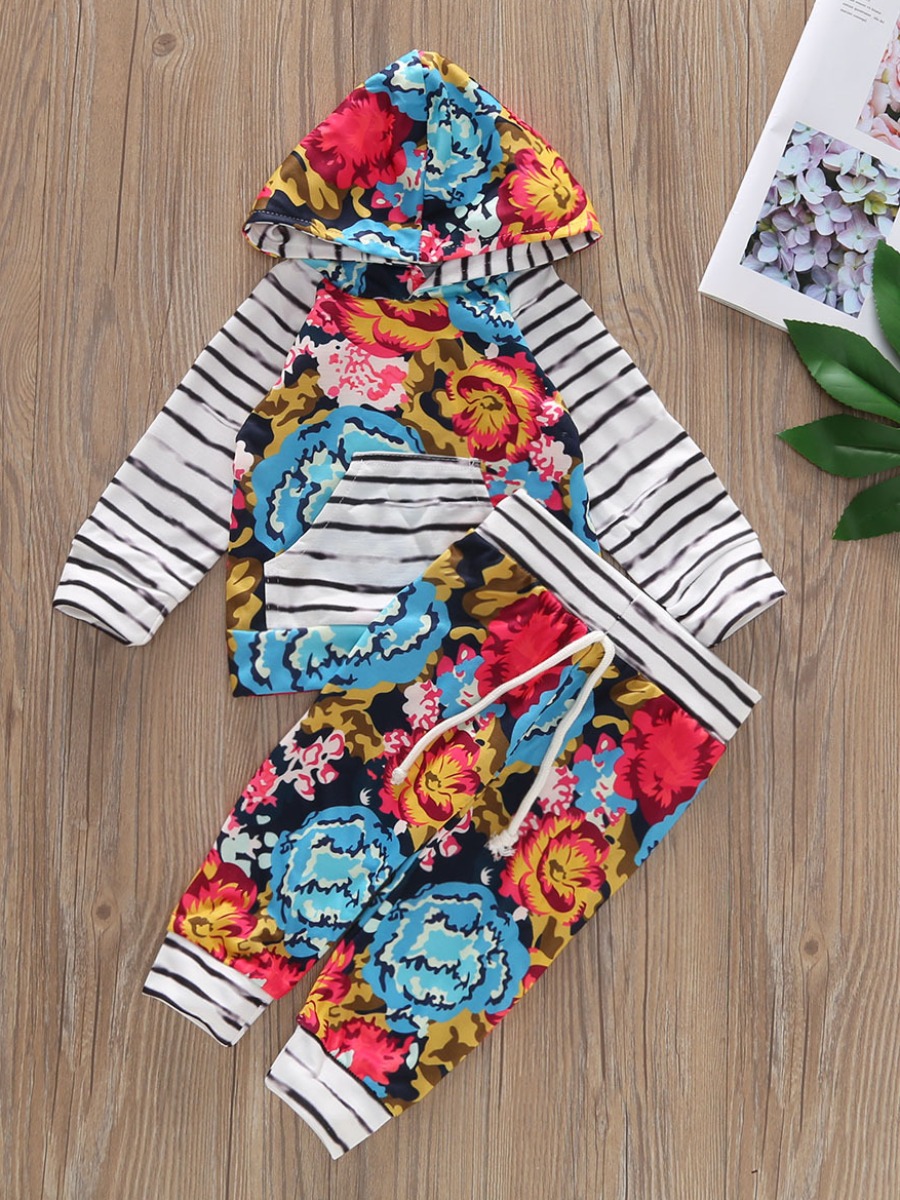 

lovely Casual Hooded Collar Striped Print Patchwork Multicolor Girl Two-piece Pants Set, Multi