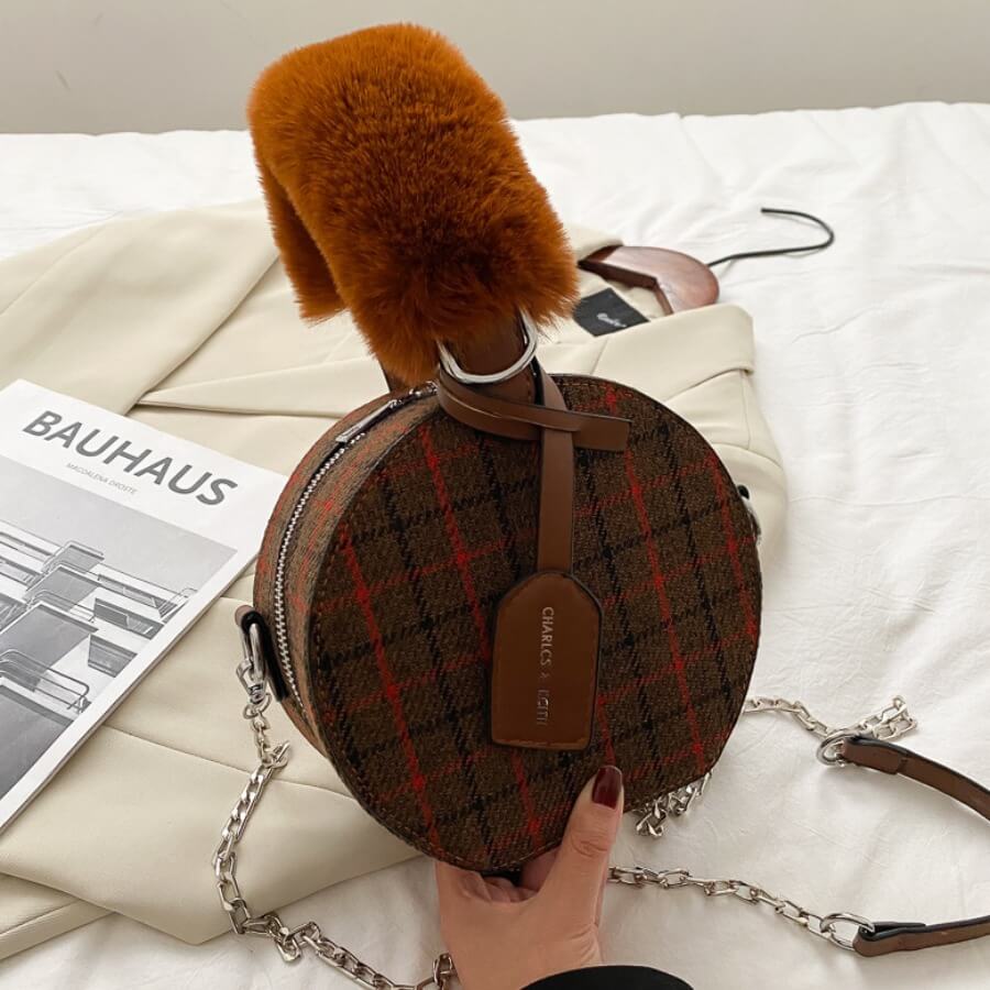 

Lovely Chic Chain Strap Grid Brown Crossbody Bag