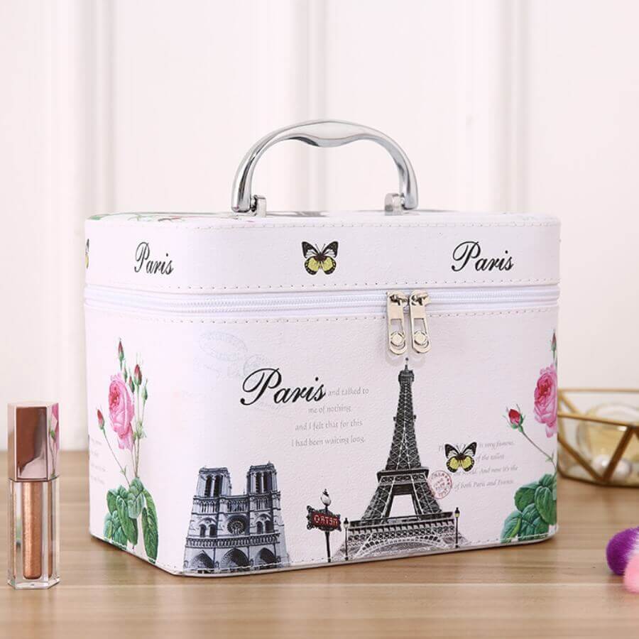 

Lovely Chic Print White Makeup Bag