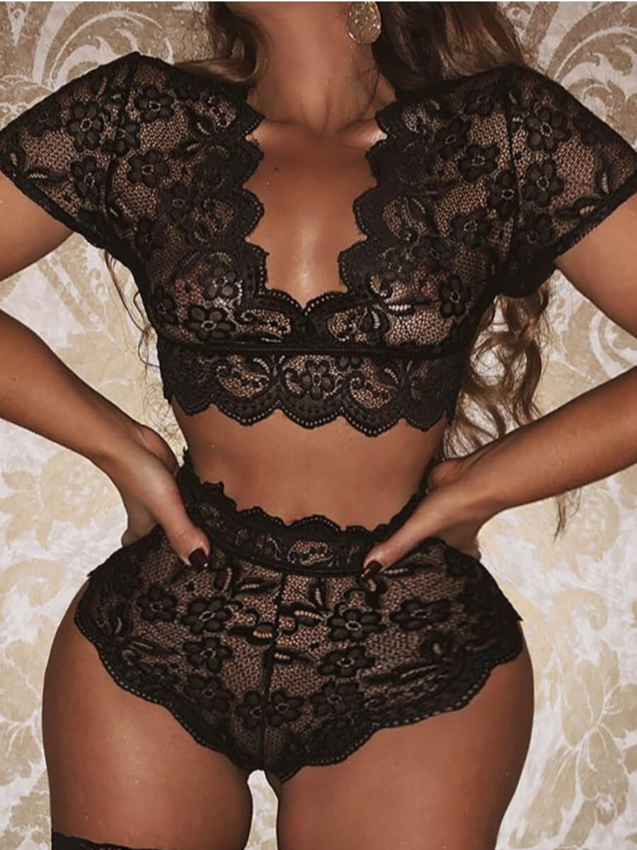 

Lovely Sexy V Neck Lace See-through Black Sleepwear