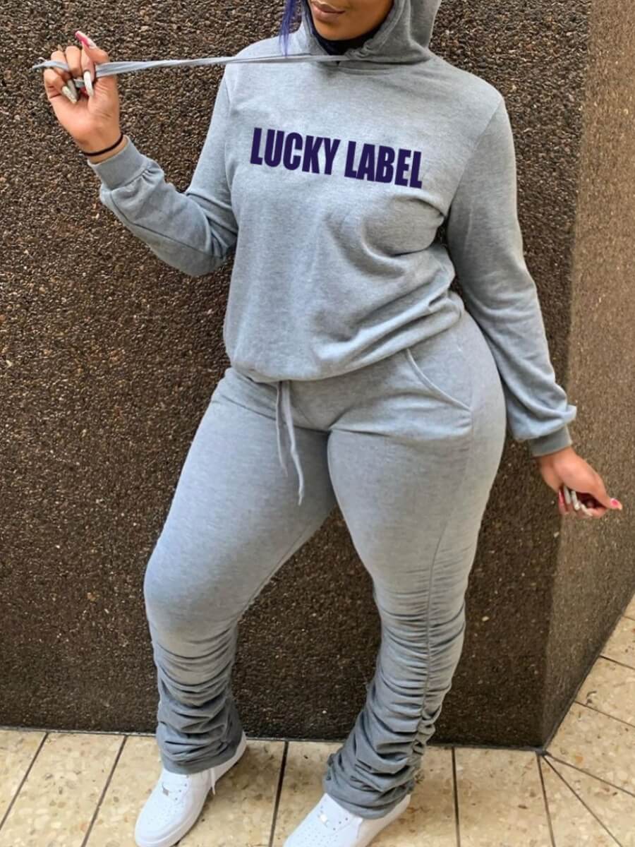 

Lovely Casual Hooded Collar Letter Print Grey Plus Size Two-piece Pants Set