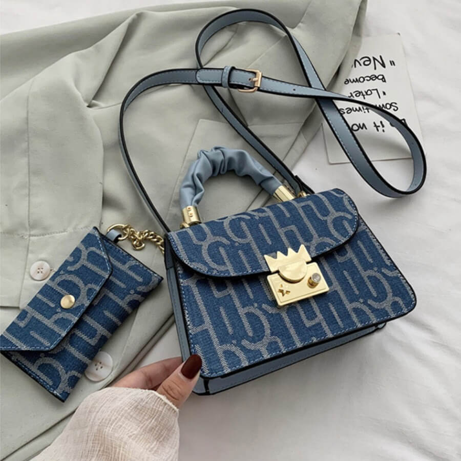 

Lovely Vintage Print Deep Blue Crossbody Bag