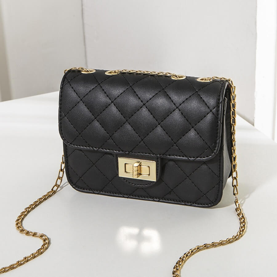 

Lovely Trendy Chain Strap Black Crossbody Bag