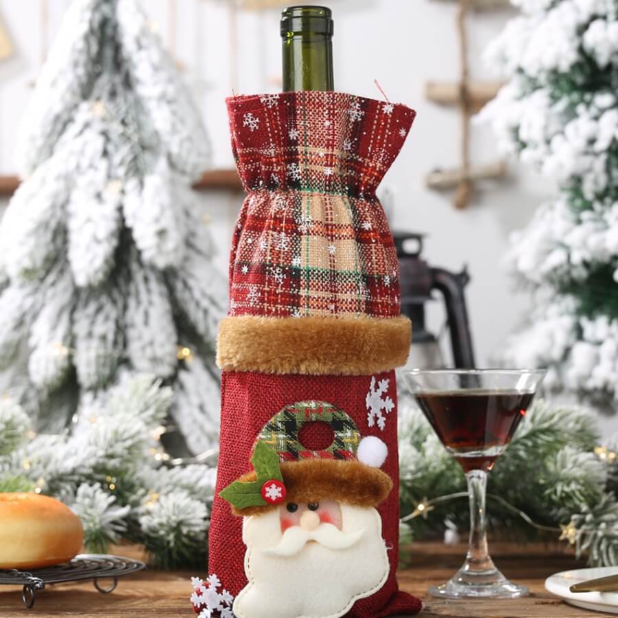 

Lovely Christmas Day Cartoon Patchwork Red Decorative Wine Bag