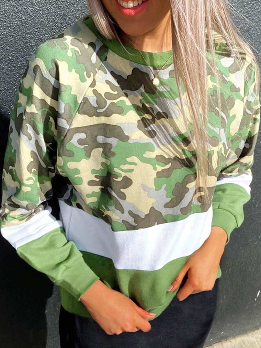 

Lovely Street O Neck Patchwork Camo Print Hoodie