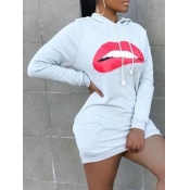 Lovely Leisure Hooded Collar Lip Print Light Grey 