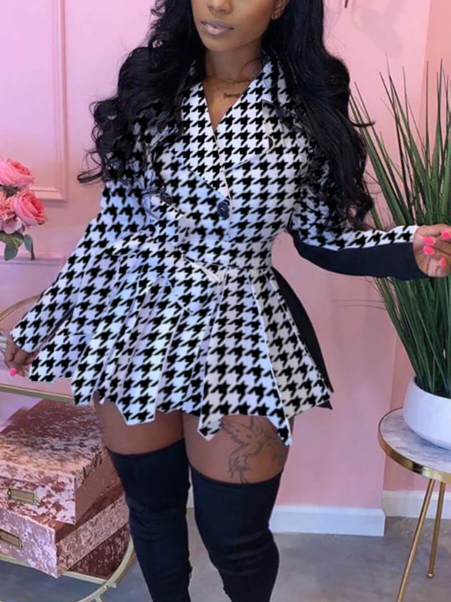

LW Plus Size Stylish Turndown Collar Print Patchwork Black Mini Dress