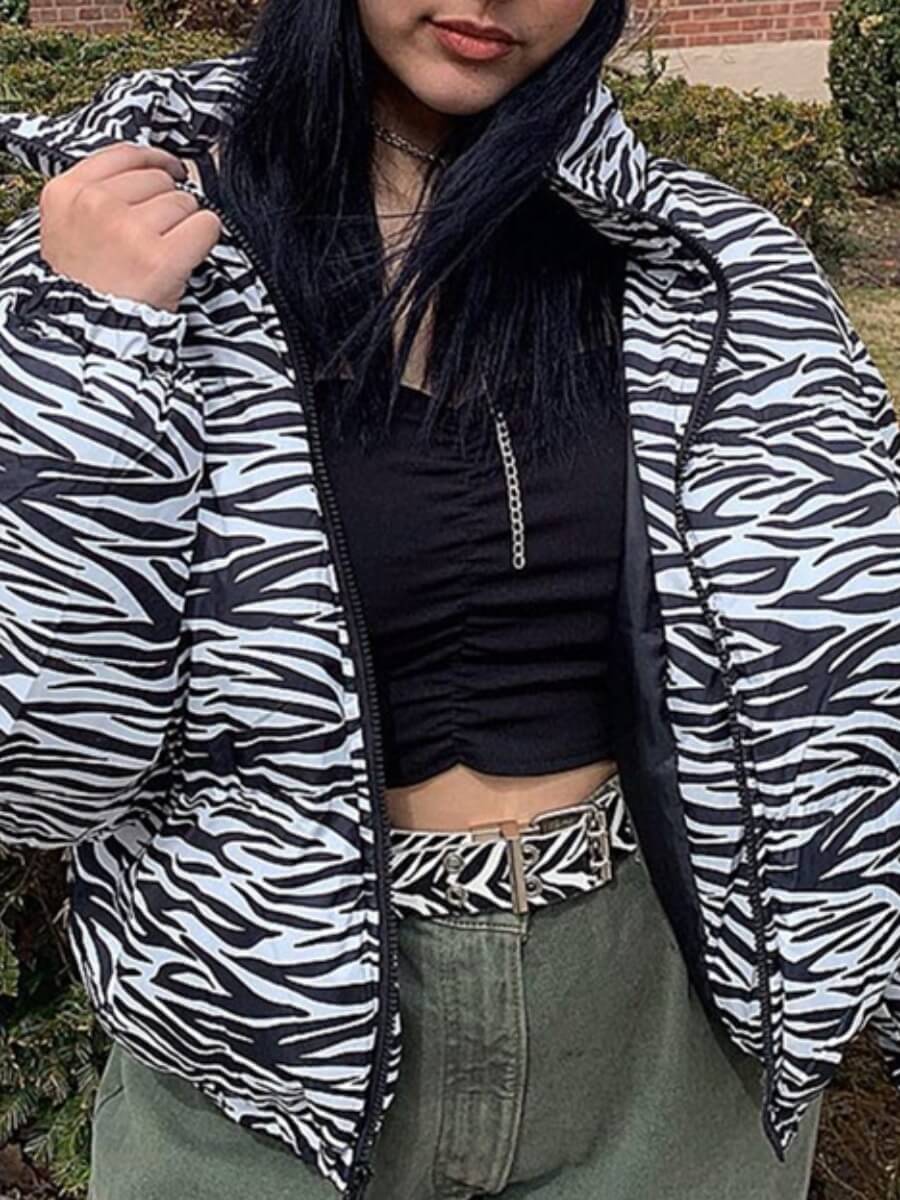

Lovely Trendy Turndown Collar Striped Black And White Parka