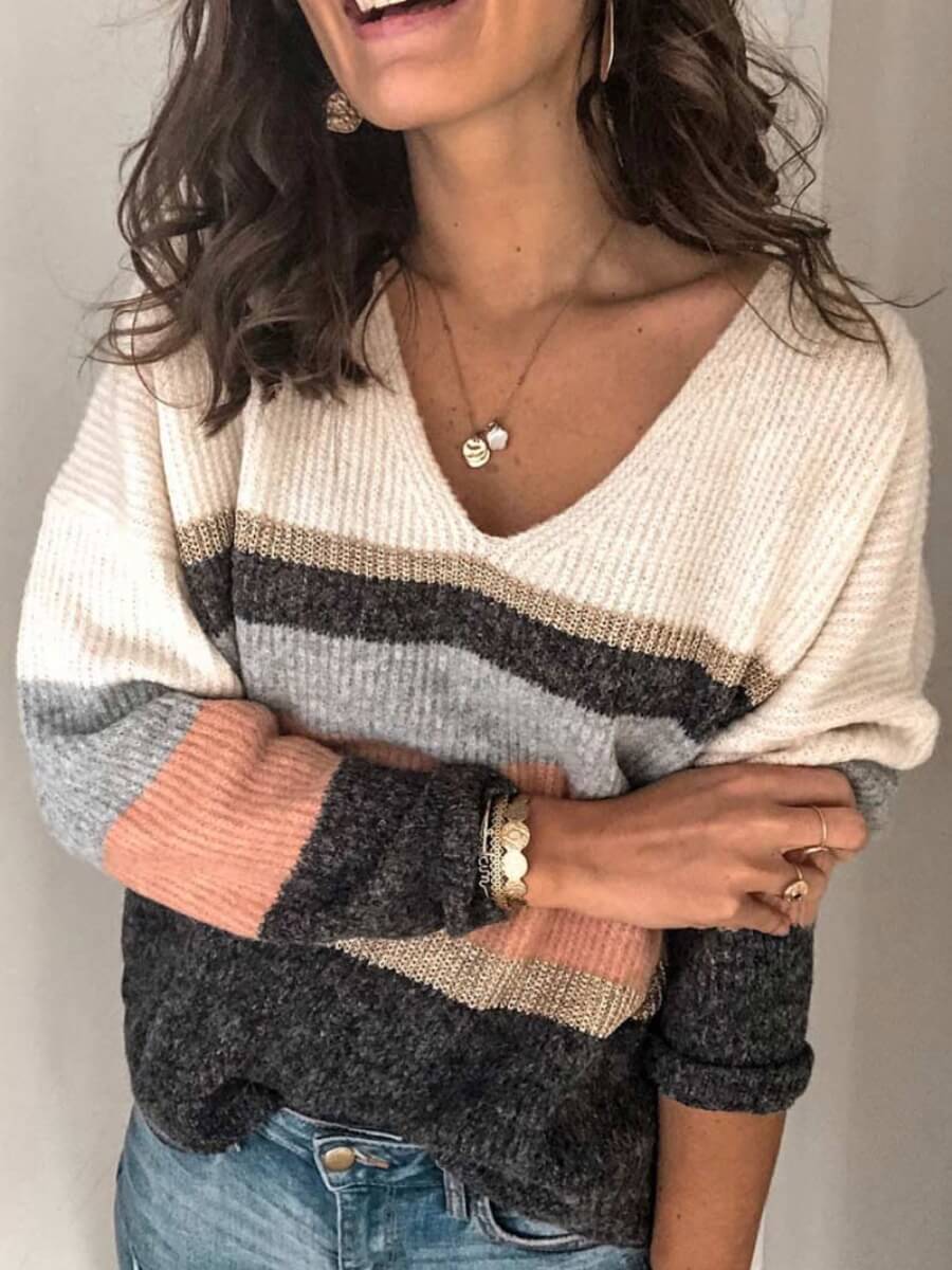 

Lovely Casual Color-lump Patchwork White Sweater