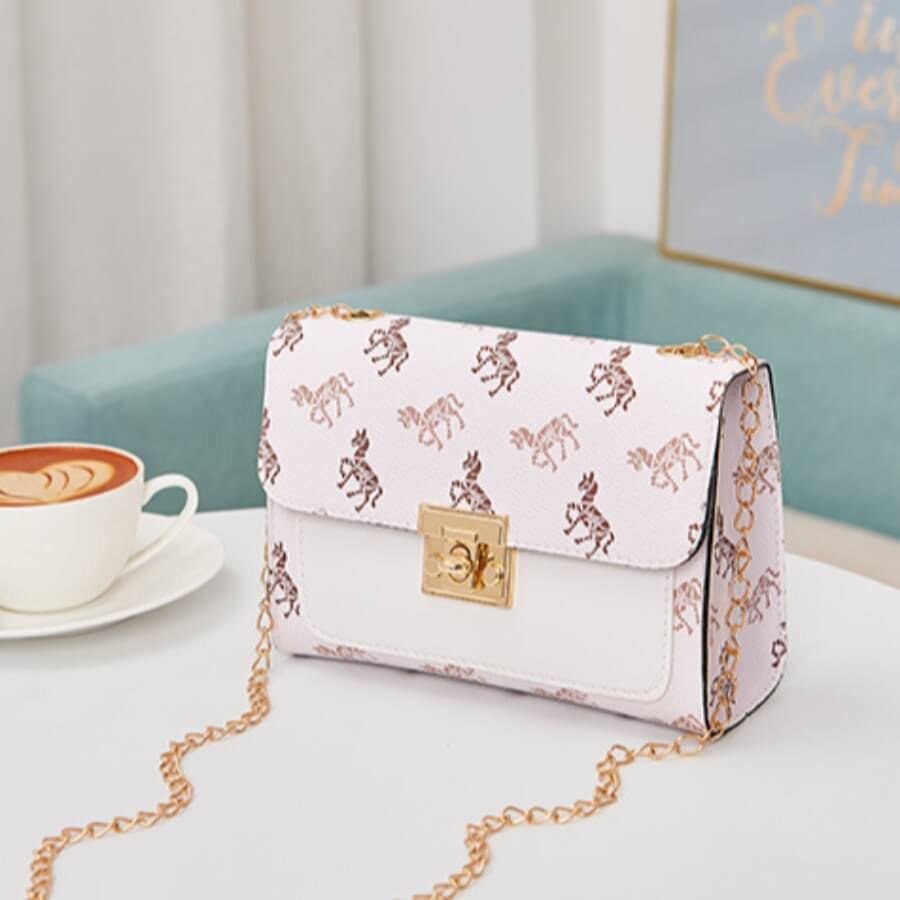 

Lovely Casual Chain Strap Print White Crossbody Bag