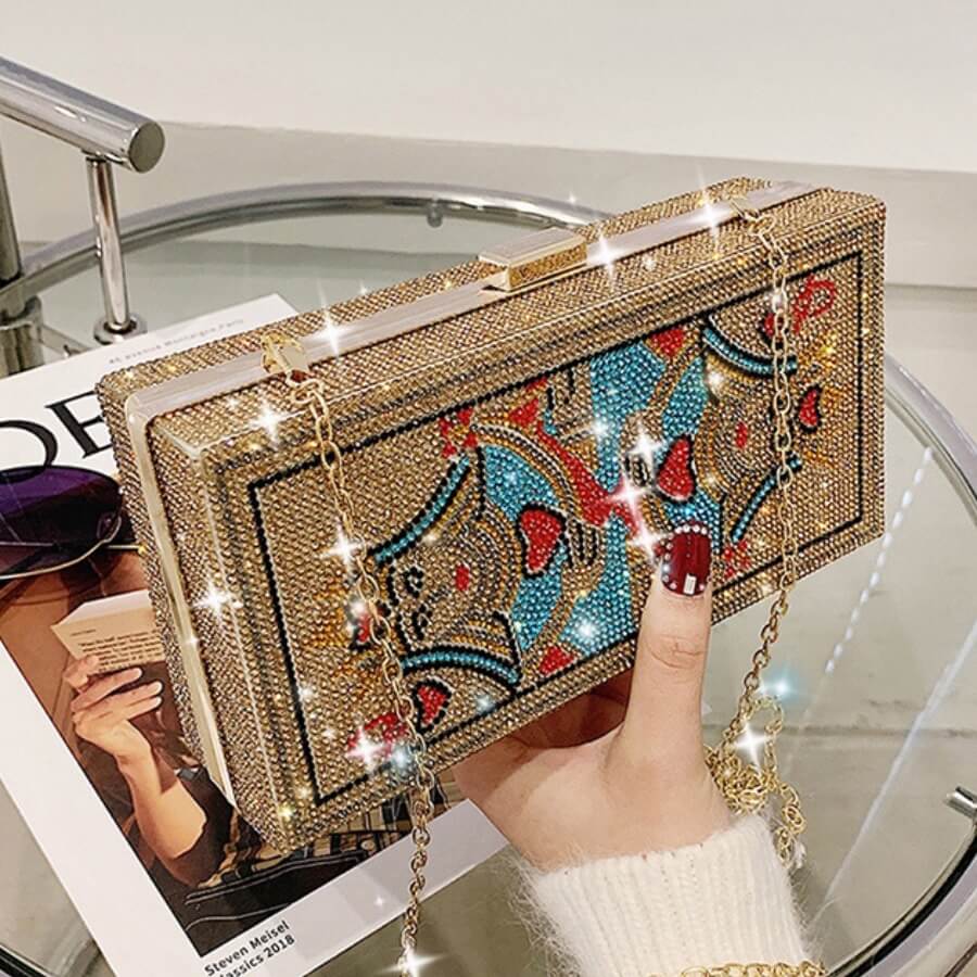 

Lovely Stylish Chain Strap Gold Crossbody Bag