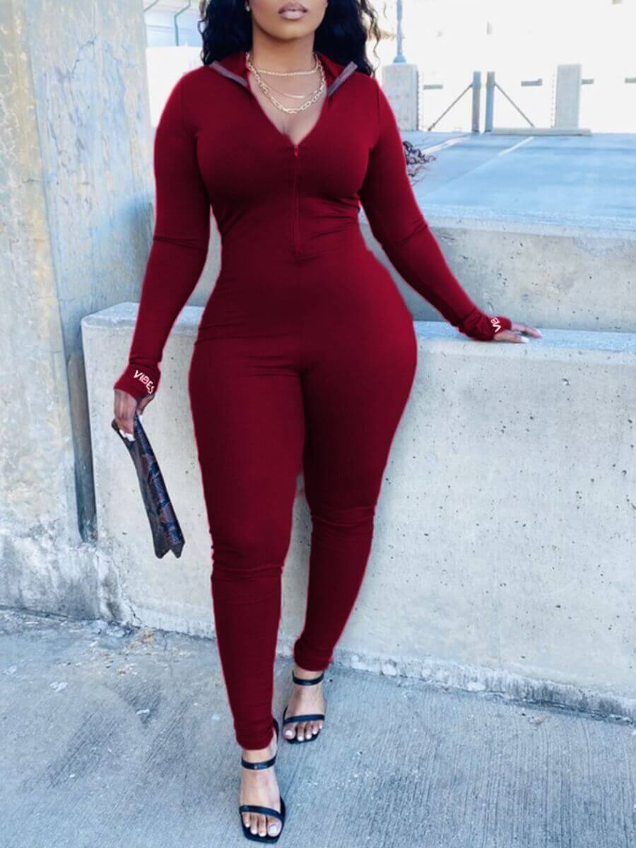 

Lovely Casual Hooded Collar Zipper Design Wine Red One-piece Jumpsuit