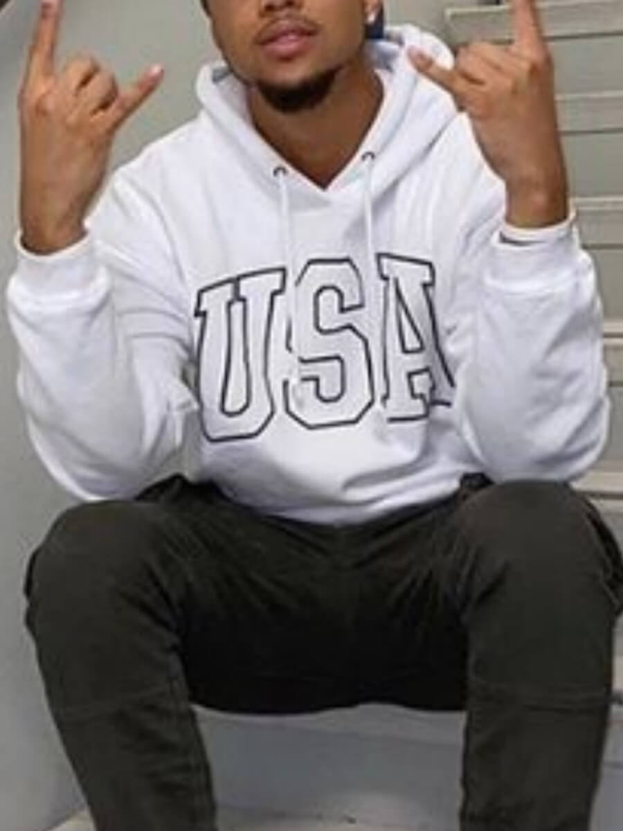 

Lovely Street Hooded Collar Letter Print White Men Hoodie