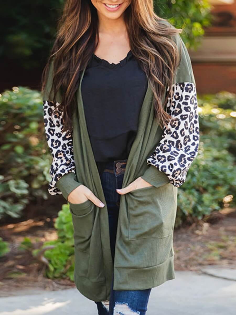 

Lovely Casual Leopard Print Pocket Design Green Coat