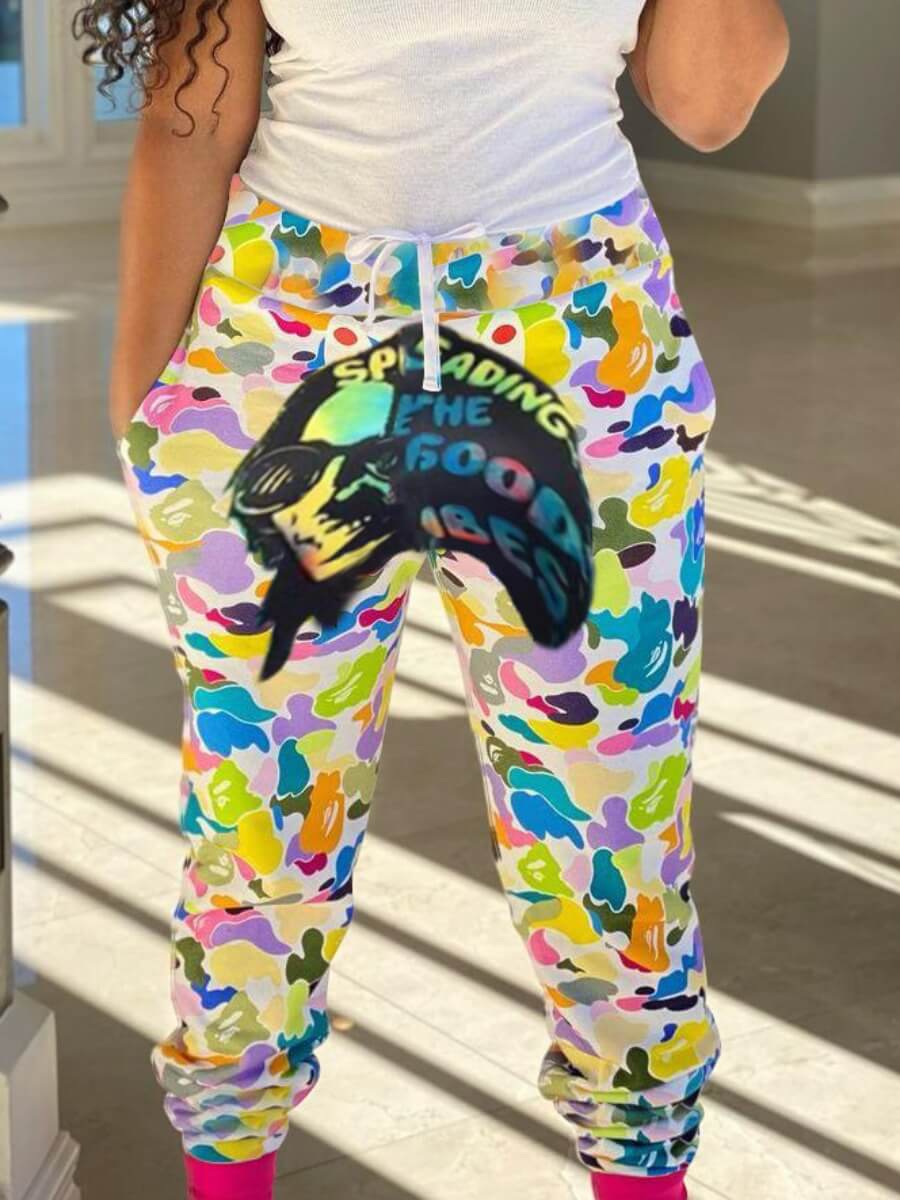 

Lovely Street Graffiti Camo Print Patchwork Multicolor Pants, Multi