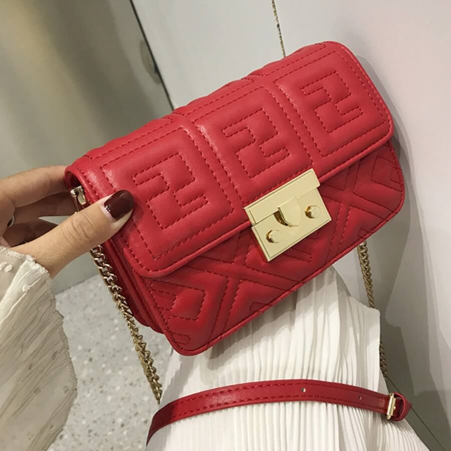 

Lovely Stylish Red Crossbody Bag