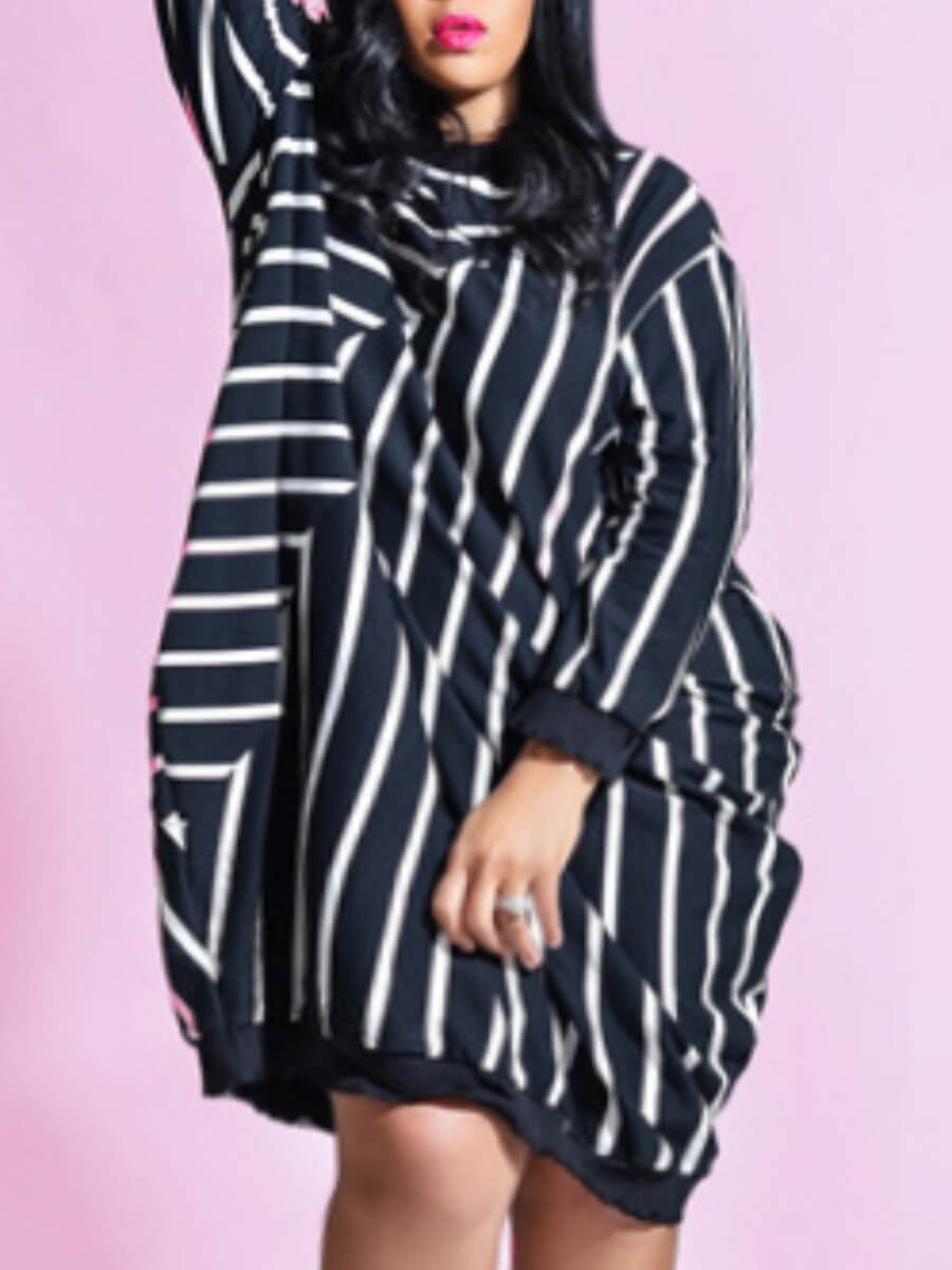 

Lovely Plus Size Casual Striped Patchwork Loose Black Knee Length Dress