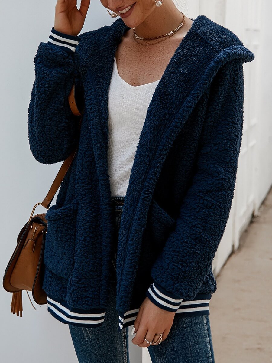 

Lovely Casual Striped Pocket Design Blue Faux Fur