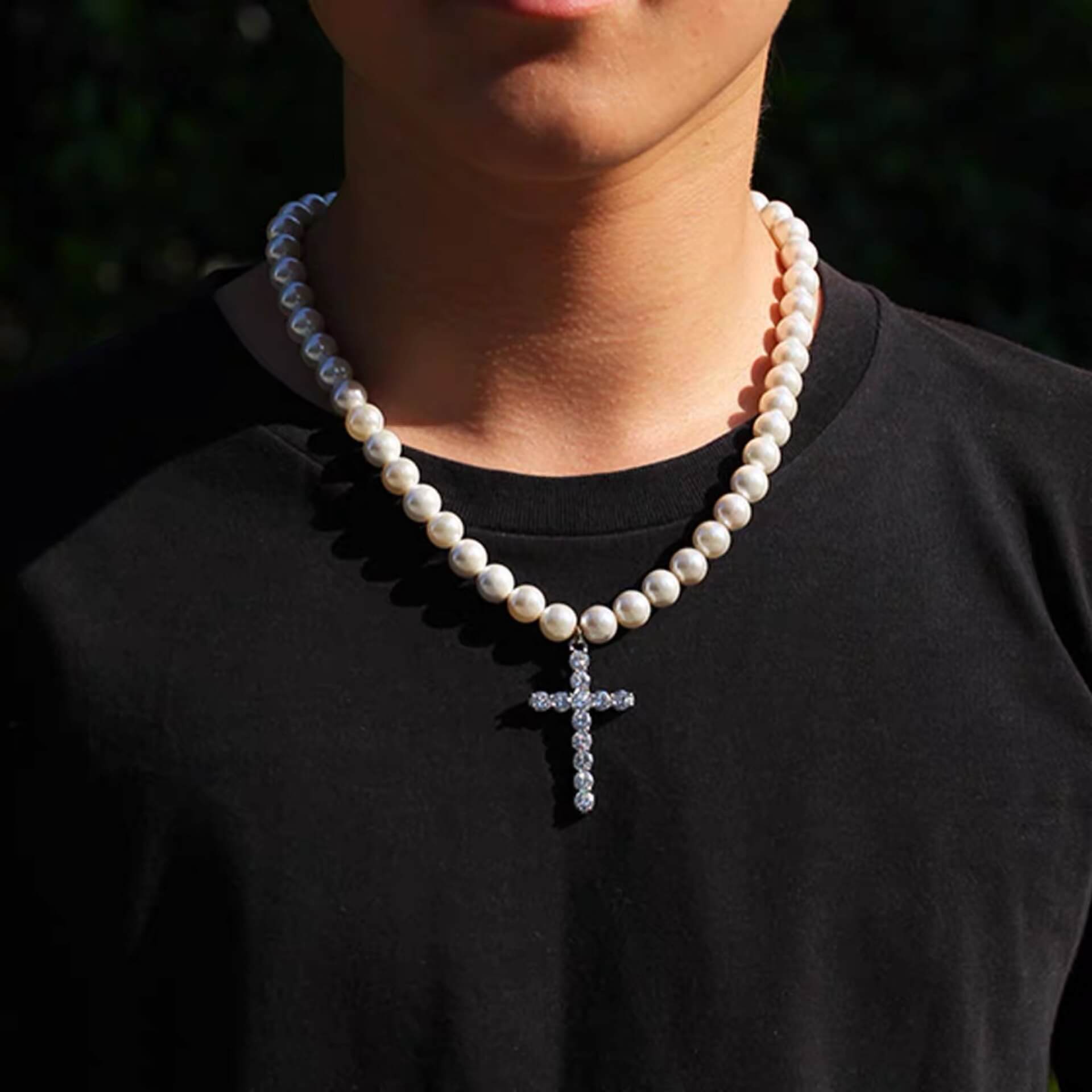 

Lovely Trendy Pearl Silver Necklace