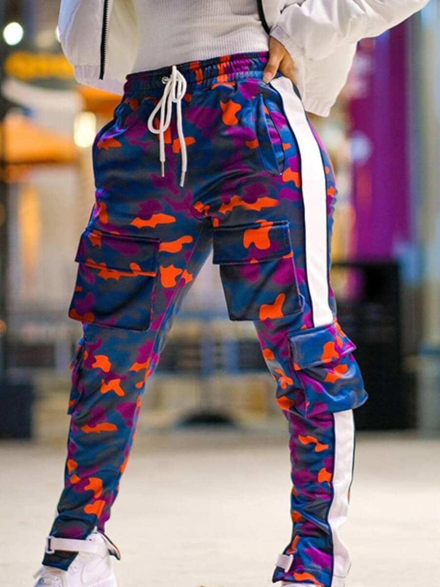 

Lovely Street Camo Print Striped Pocket Design Pants