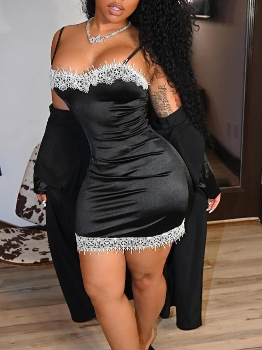 

LW Sweet Lace Patchwork Black Sleepwear(With Coat)