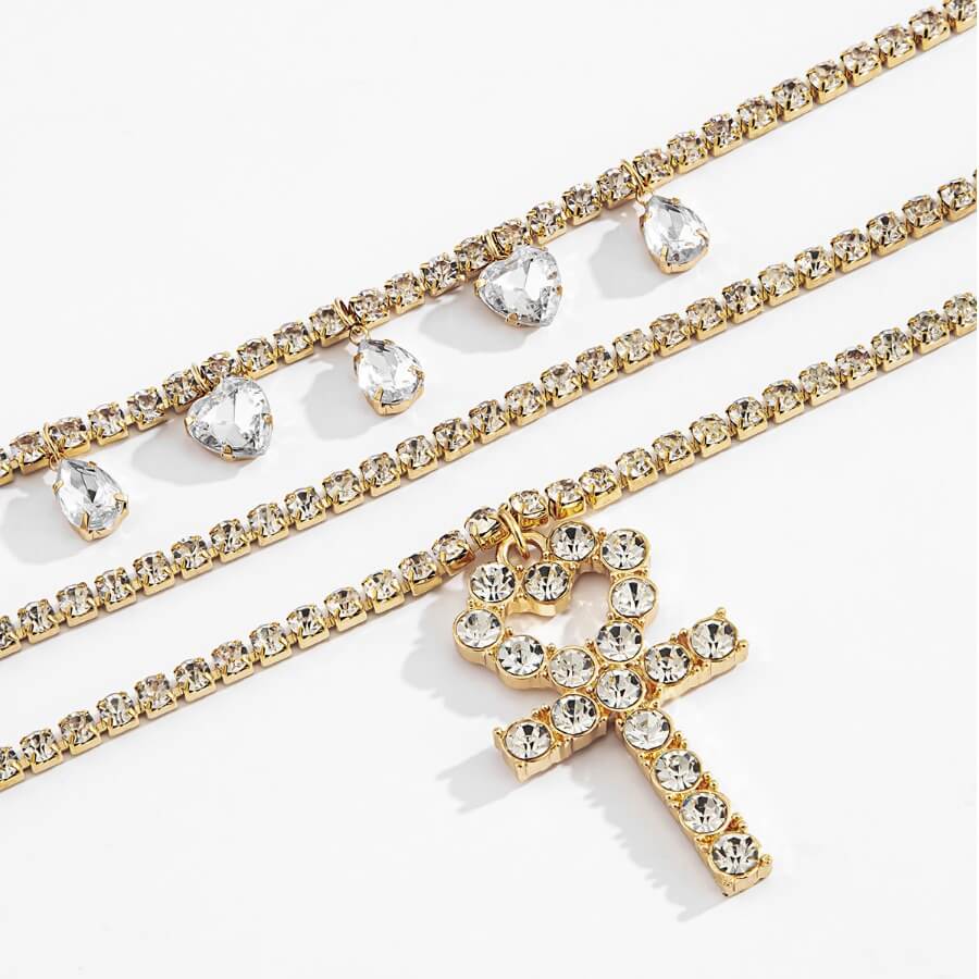 

Lovely Party Sequined Letter Hollow-out Gold Necklace