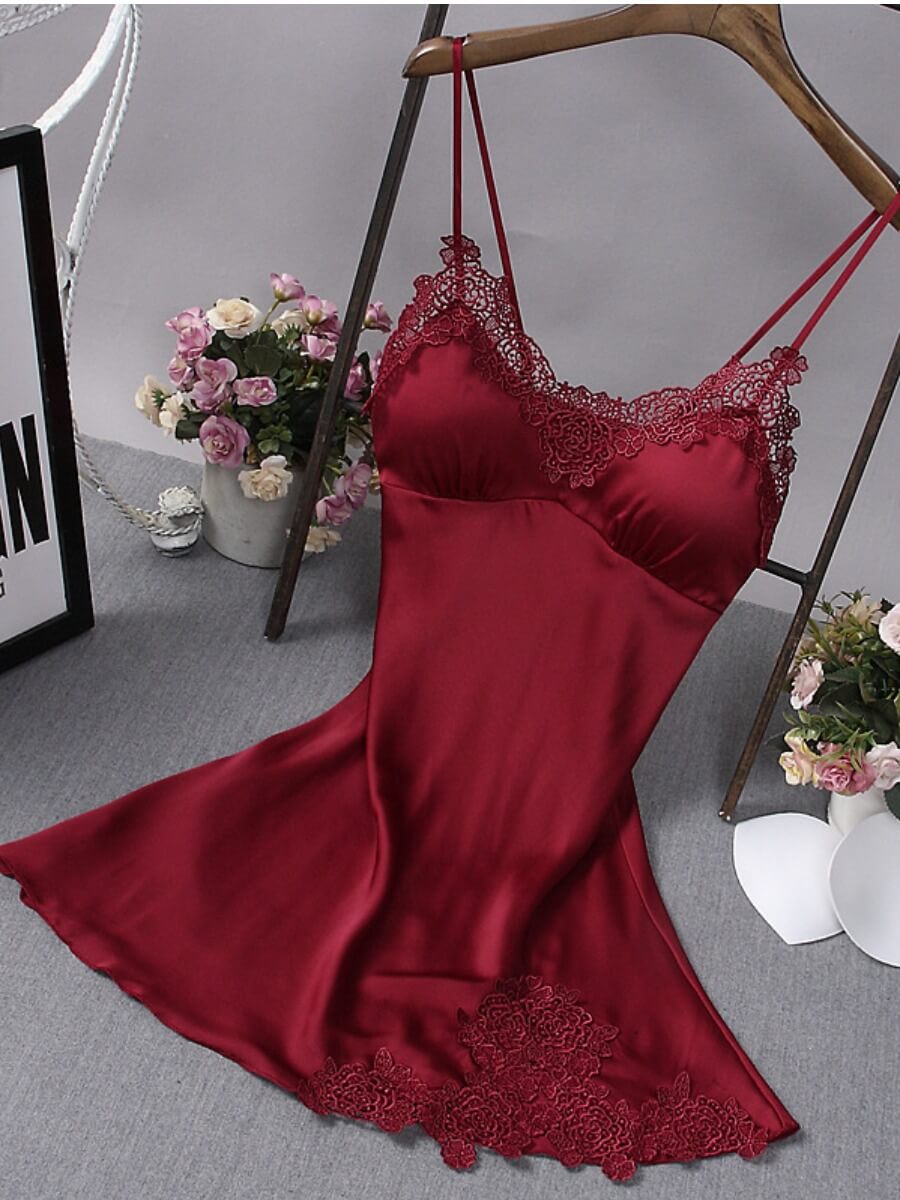 

Lovely Sexy Spaghetti Strap Lace Patchwork Wine Red Sleepwear