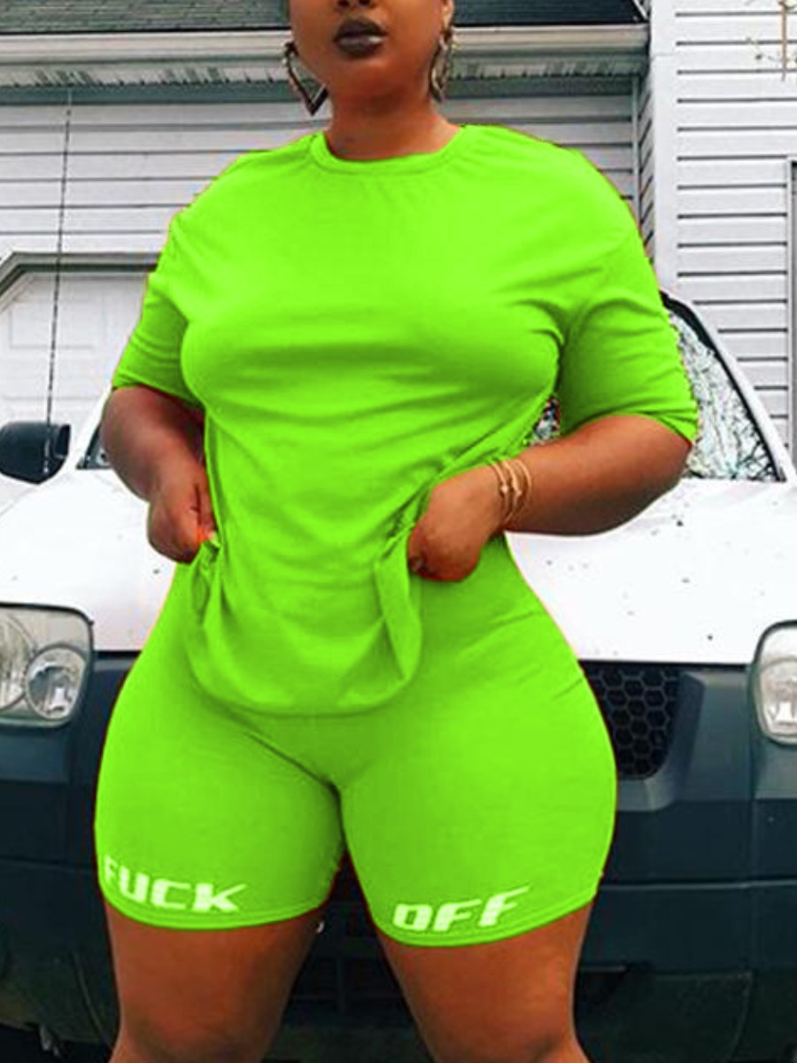 

Lovely Sportswear O Neck Letter Print Green Plus Size Two-piece Shorts Set