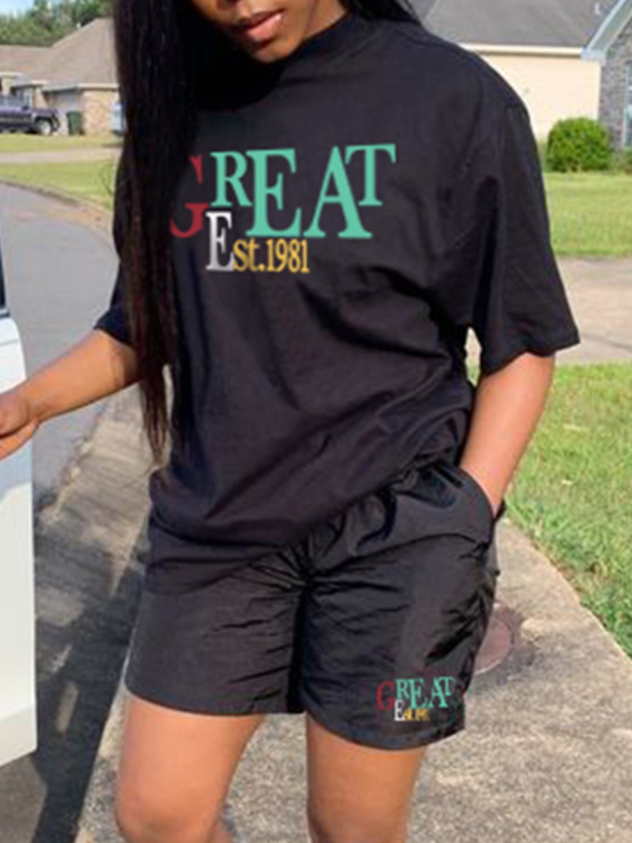 

Lovely Casual O Neck Letter Print Black Two Piece Shorts Set