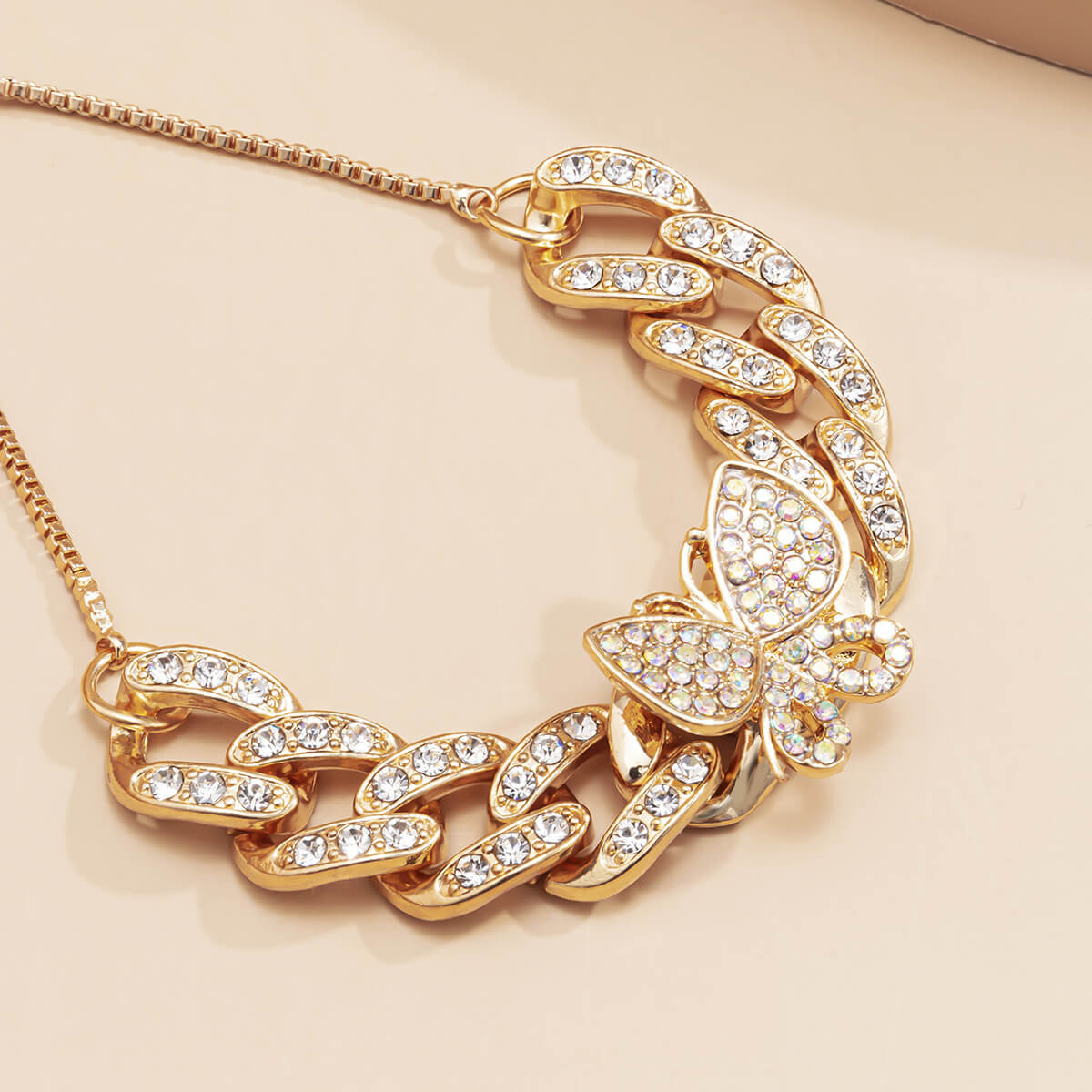 

Lovely Chic Butterfly Gold Bracelet