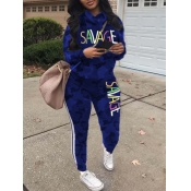 LW Letter Camo Print Striped Pants Set