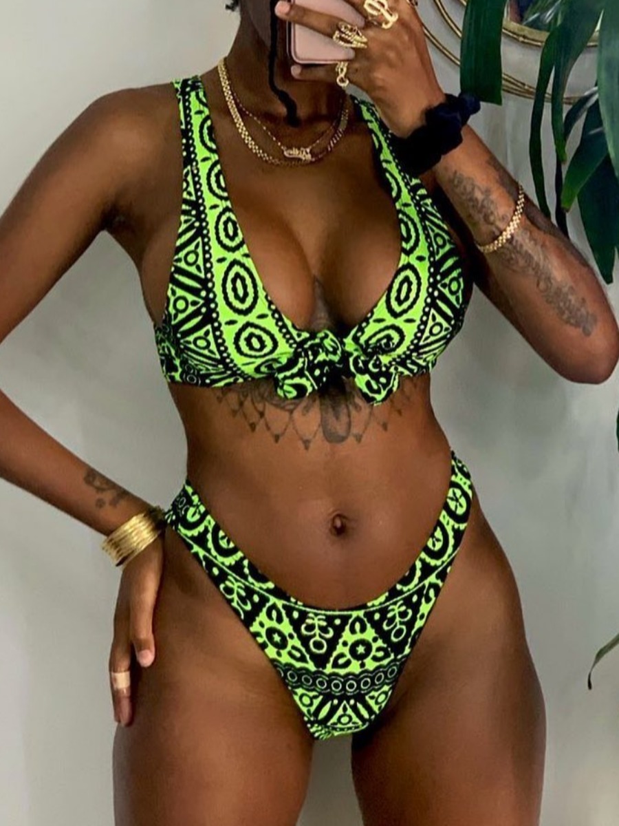

LW Sexy Geometric Print Bandage Design Green Two-piece Swimsuit