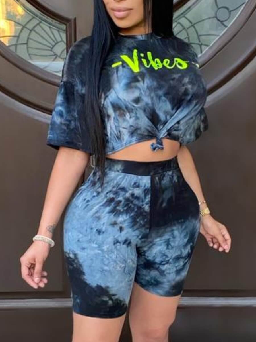 

Lovely Plus Size Casual Tie-dye Letter Print Blue Two-piece Shorts Set