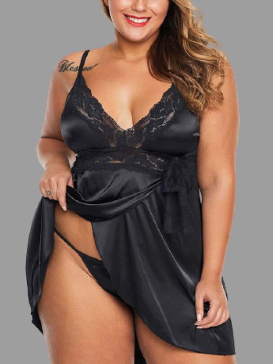 

Lovely Sexy Mesh Patchwork Split Black Plus Size Babydoll