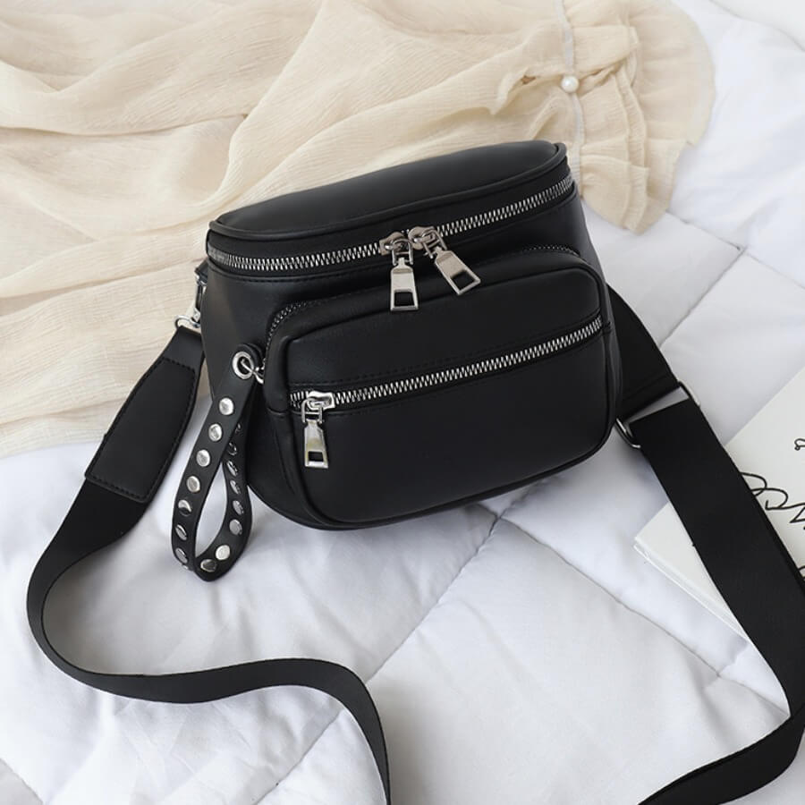 

Lovely Street Metal Accessories Decoration Black Crossbody Bag