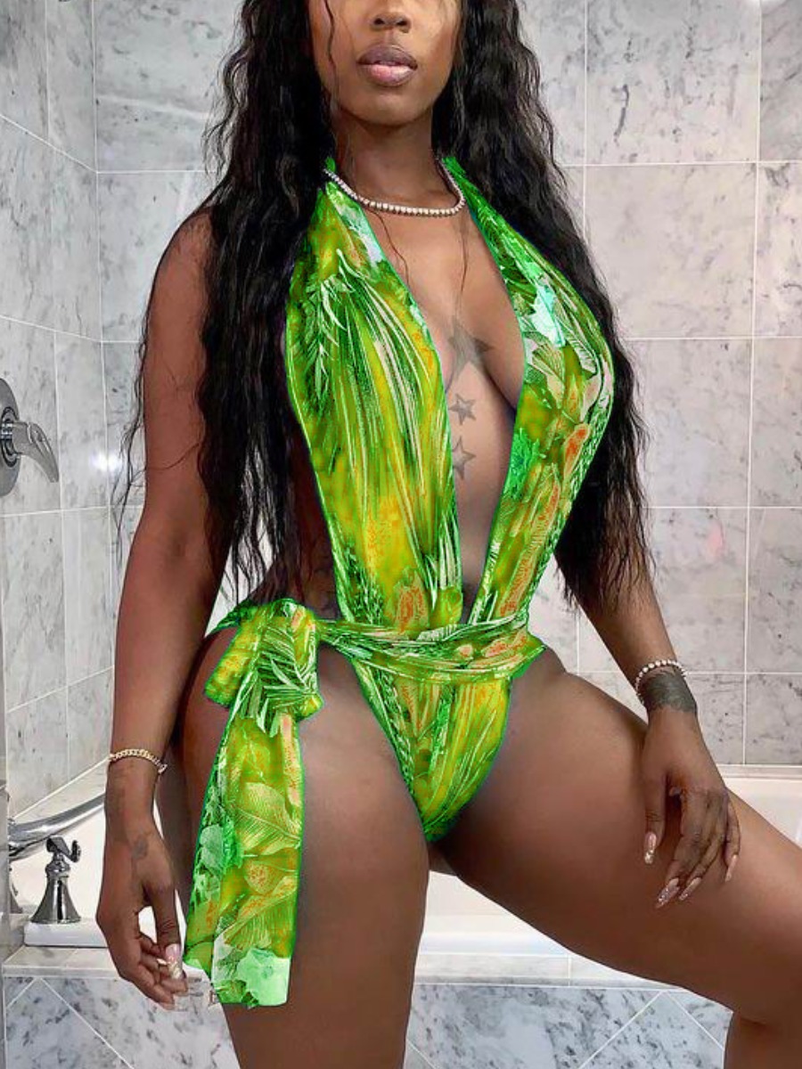 

Lovely Boho Floral Print Bandage Design Green One-piece Swimsuit