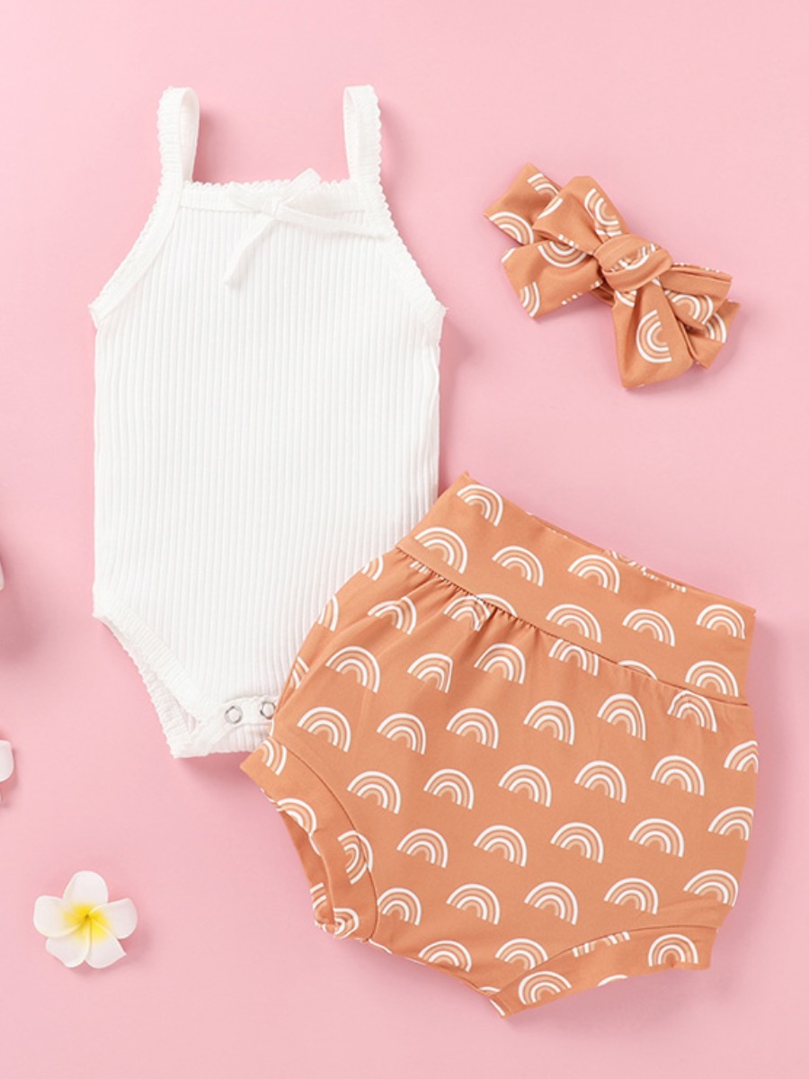 

Lovely Girl Sweet Rainbow Print Bow-tie Decoration White Two Piece Shorts Set