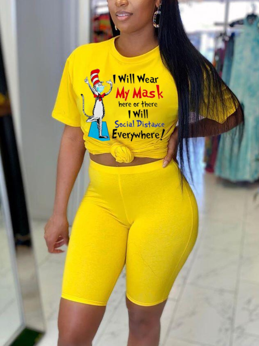 

Lovely Casual Cartoon Letter Print Yellow Two Piece Shorts Set