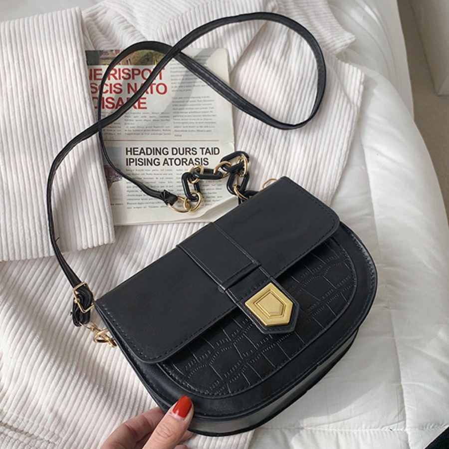 

Lovely Casual Metal Accessories Decoration Black Crossbody Bag