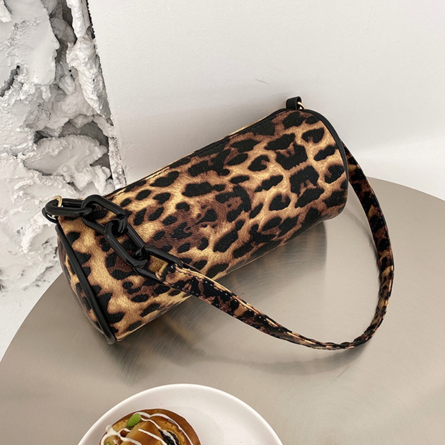 

Lovely Casual Leopard Print Chain Decoration Crossbody Bag