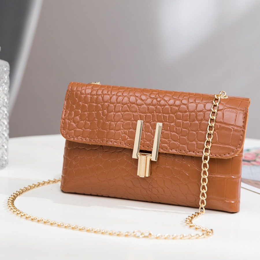 

Lovely Casual Chain Strap Brown Crossbody Bag