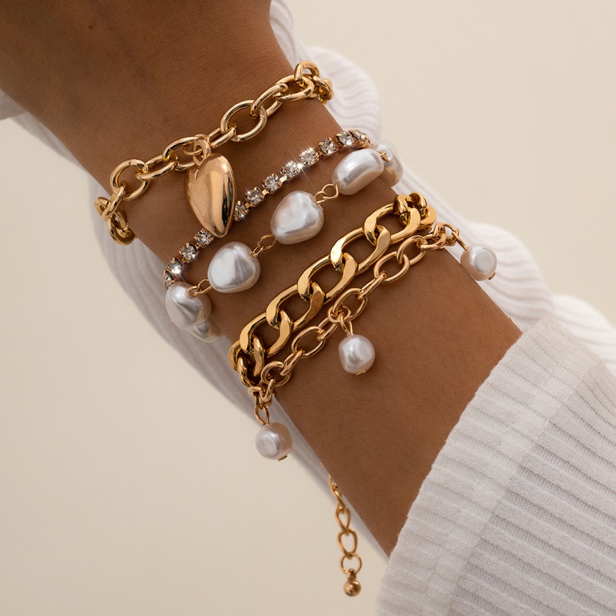 

LW Casual Heart-shaped Pearl Decoration Gold Bracelet