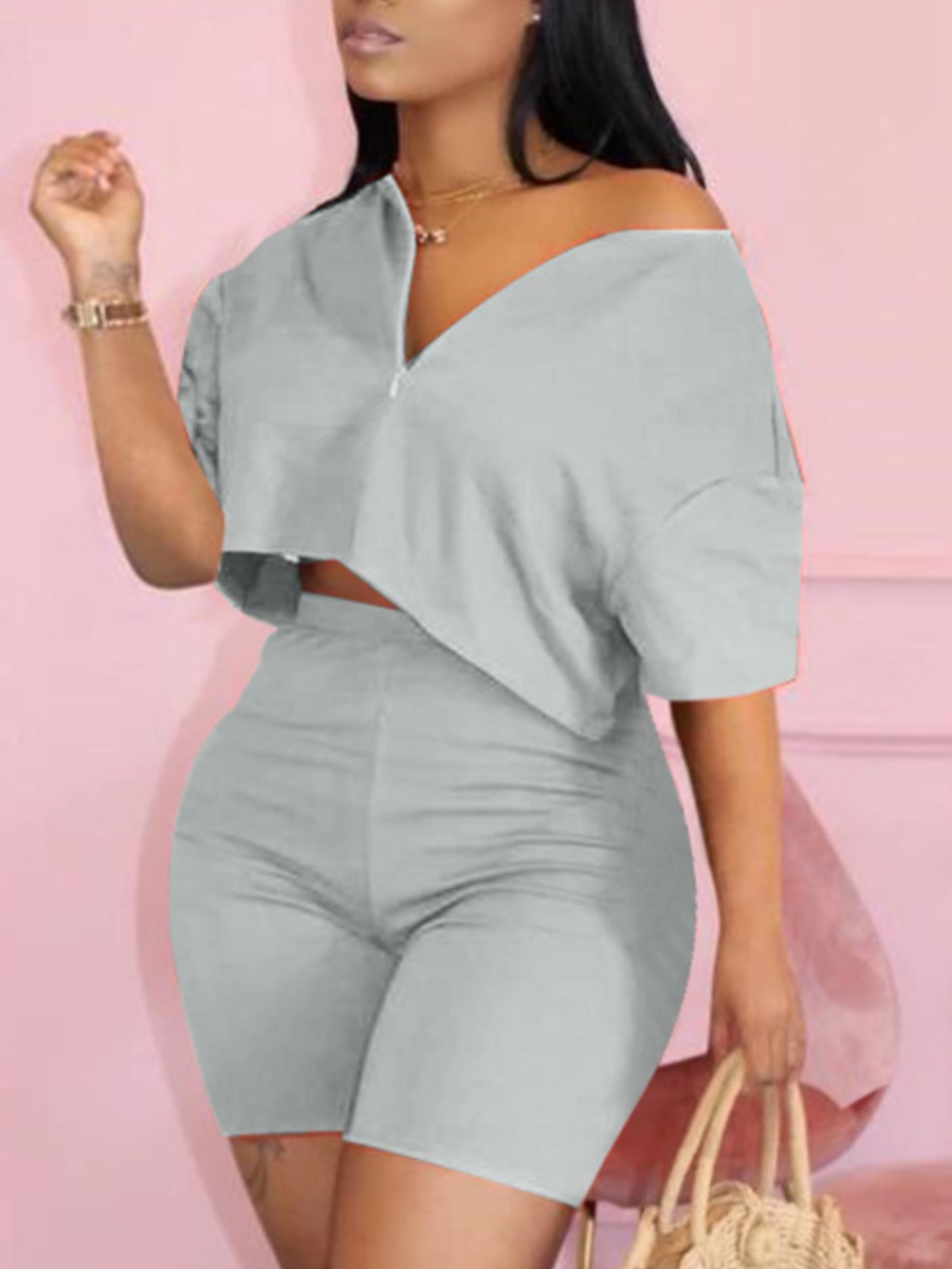 

Lovely Casual V Neck Elastic Grey Plus Size Two-piece Shorts Set