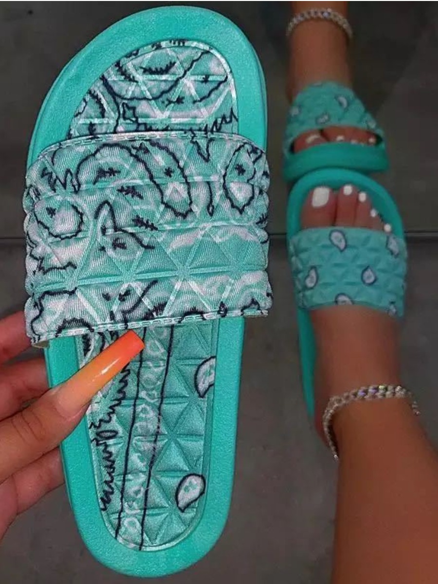 

LW Casual Geometric Print Baby Blue Slippers