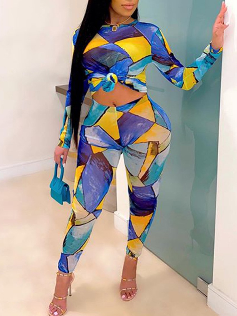 

Lovely Plus Size Street Print Patchwork Blue Two-piece Pants Set