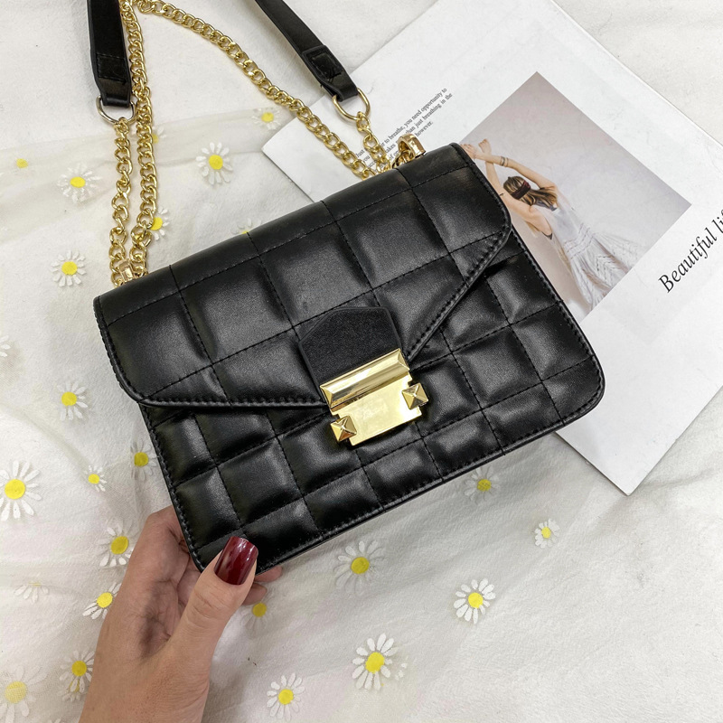 

Lovely Casual Chain Strap Black Crossbody Bag
