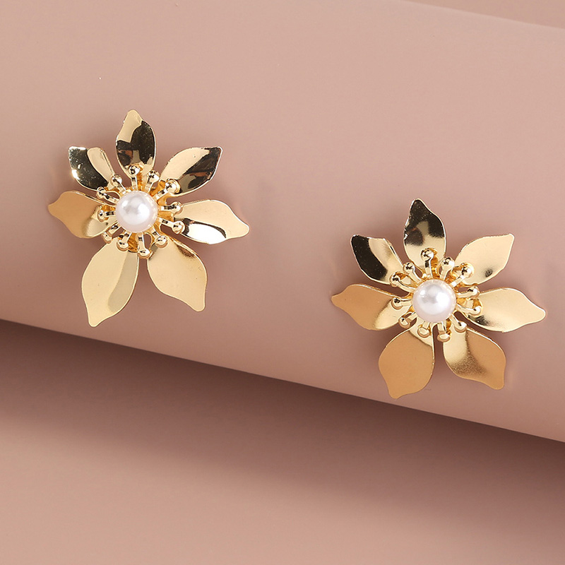

Lovely Sweet Bulb Gold Earring