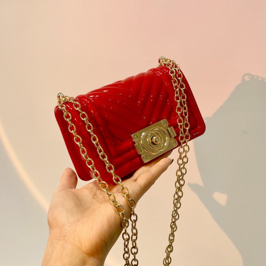 

Lovely Casual Chain Strap Red Shoulder Bag